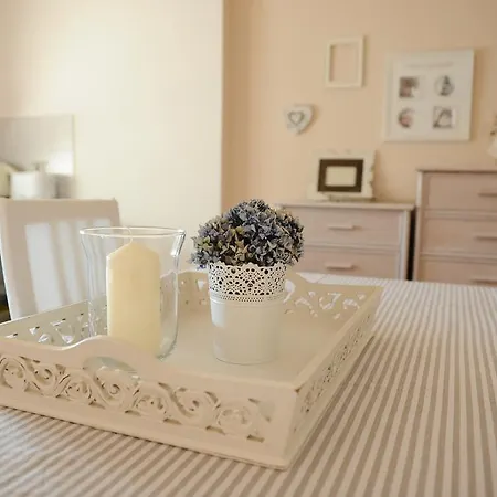 Апартаменти Zoe *